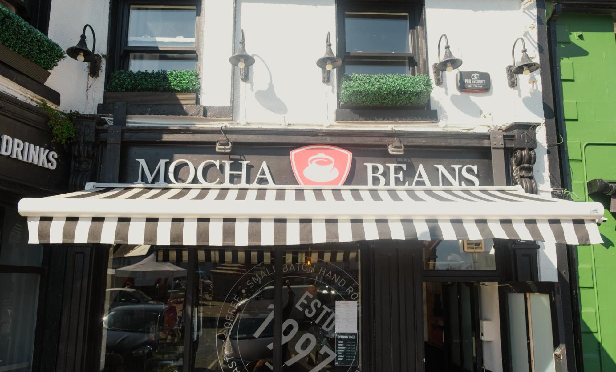 Bed and Breakfast Mocha Beans Westport Exterior foto